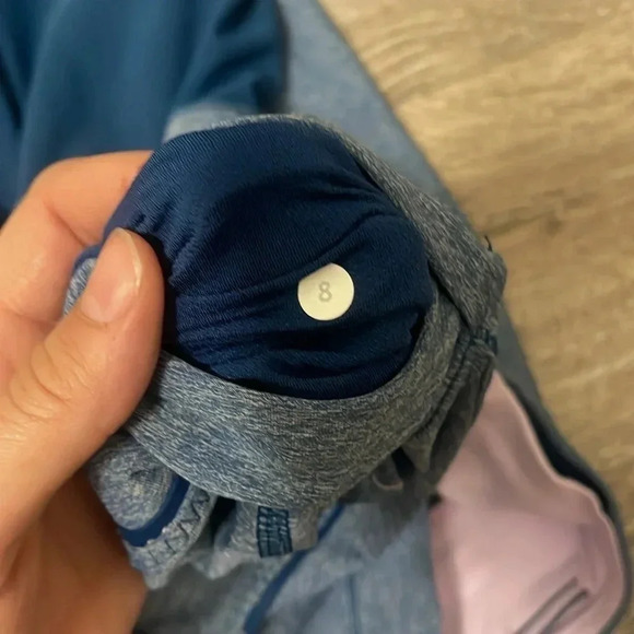 Lululemon Training Tough Crop Legging Teal Size 8 Mesh Detail - Picture 9 of 9